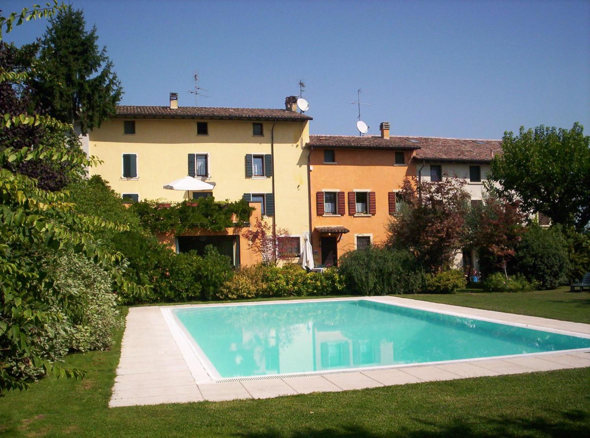 B&B Casale Onida Volta Mantovana Exterior photo